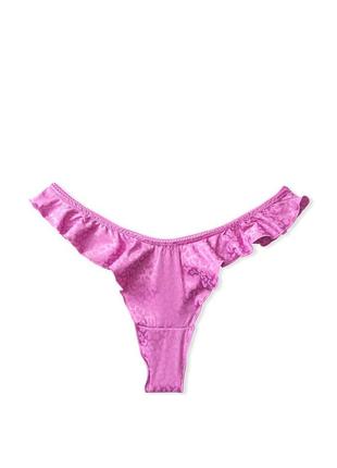 Victorias secret satin ruffle thong panty - атласні трусики-стрінги розмір s