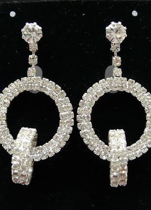 Серьги бижутерийные с камешками