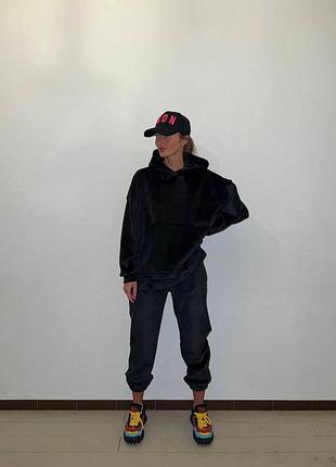 Костюм прогулочный