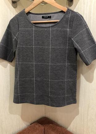 Футболка reserved