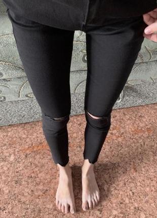 Джинси скіни