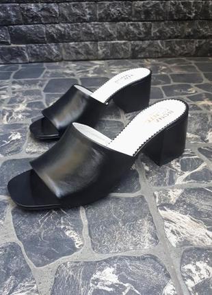 Жіночі шкіряні босоніжки мюли, різні кольори