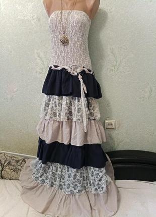 Шикарное нарядное пышное натуральное платье с воланами и ажуром