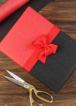 Пакувальний папір червоно-чорна, рулон 9 м*70 см