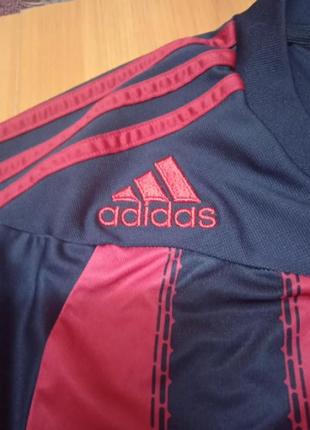 Adidas, футболка для спорта ,размер s,в идеале4 фото