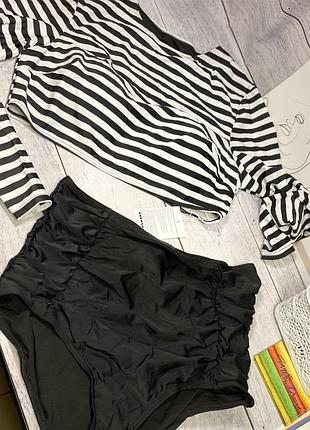 Купальный комплект