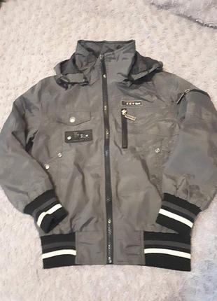 Вітровка бомбер