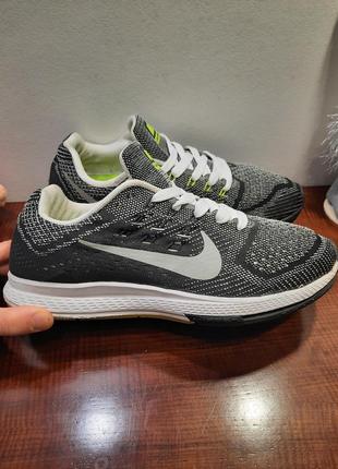 Кроссовки nike