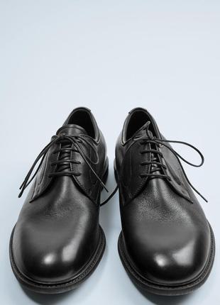Черные кожаные туфли zara