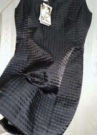 Чорне стьобане класичне плаття inwear приталене3 фото