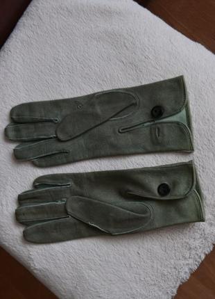 Замшевые стильные перчатки с пуговицей винтаж6 фото