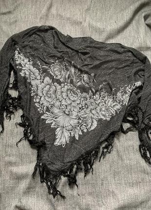 Платок шарф с цветами