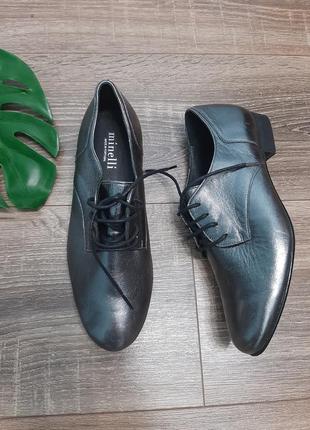 Броги туфлі натуральна шкіра minelli