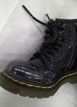 Ботинки для девочки dr martens5 фото