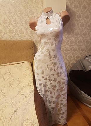 Вечернее нарядное платье