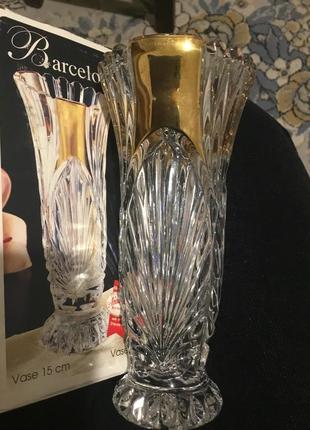 Кристальная с позолотой новая.