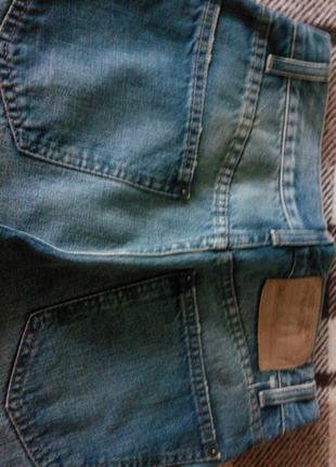 Стильные джинсы с высокой талией3 фото