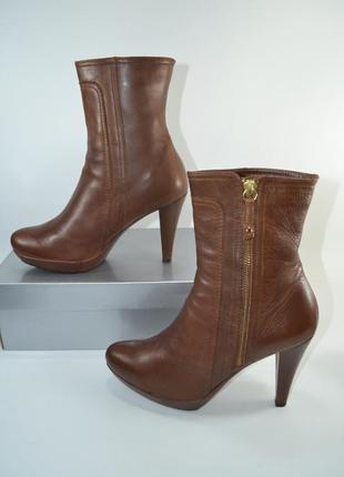 Unisa испания оригинал! комфортные ботильоны ботинки натуральная кожа! 1000 пар тут!