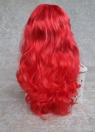 Перука червоний довгий хвилястий з чубчиком кучерявий яскравий карнавальний образ аніме