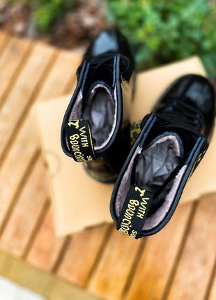 Жіночі зимові черевики на хутрі dr.martens jadon mono black premium (fur). 
 без замку4 фото
