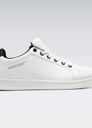 Кеды мужские белые черные 40 кроссовки кеди кросівки білі чоловічі