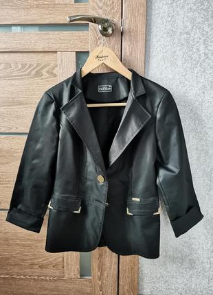 Чорний жіночий піджак. піджак шкільної форми. розмір 48