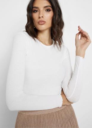 Базовая кофта в рубчик белоснежная
