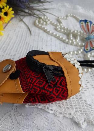 Ключниця 🗝💰🔑гаманець-рюкзачок бохо пресскожа текстильний на довгому шнурку з кишенею на кнопці6 фото