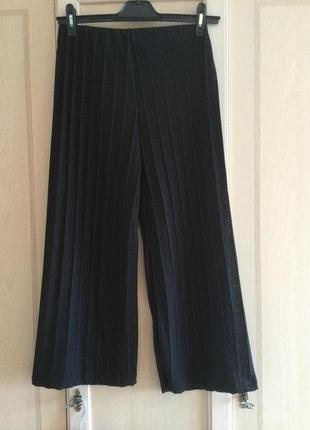 Стильные вязаные летние кюлоты от zara.