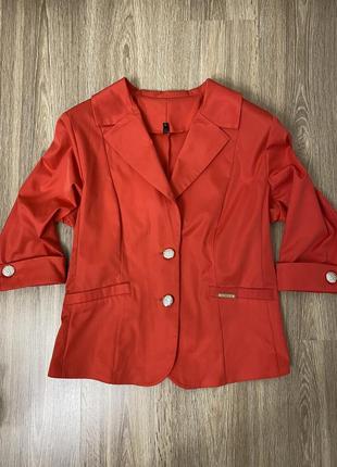 Пиджак коралловый, рукав 3/4