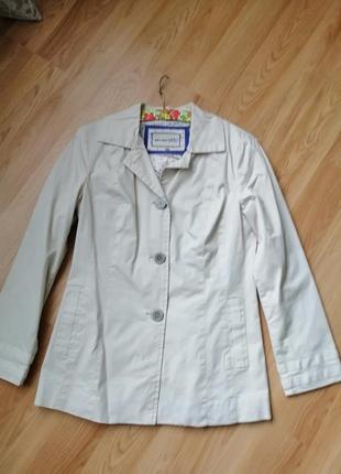 Плащ, тренч, куртка