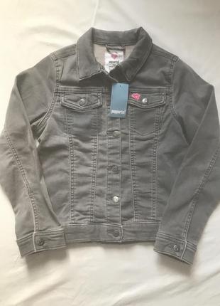 Курточка джинсовая