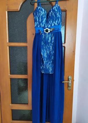 Платье нарядное