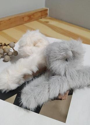 Новая пушистая заколка крабик меховая большая зажим для волос краб серый