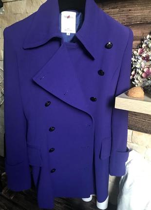 Демисезонное шерстяное пальто-пиджак бренда vertigo франция .4 фото