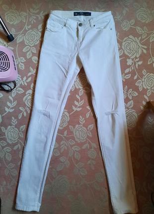 Белые джинсы s.oliver скини