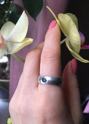 Серебряное кольцо с сапфиром5 фото
