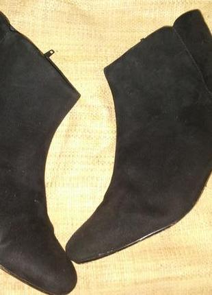 42р-28 см замша  ботинки clarks  на широкую с подьемом