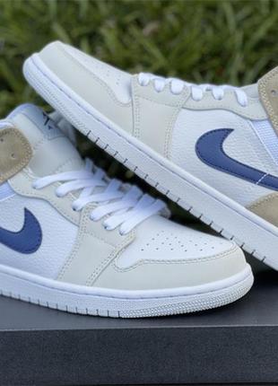 Кроссовки nike air jordan 1 mid tan suede white navy найк аи джорданы aj1 средние мид ретро джорданы мужские женские унисекс кожаные замшевые2 фото