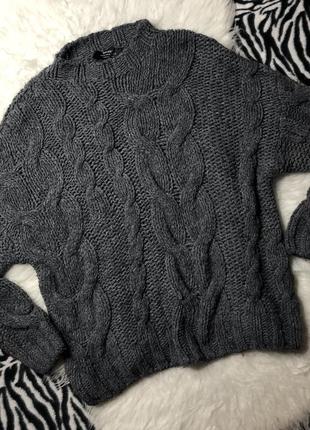 В'язаний сірий светр bershka