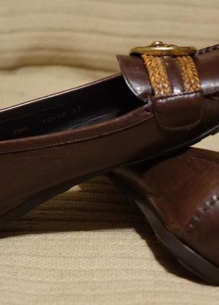 Чудесные кожаные балетки цвета горького шоколада stuart weitzman сша 37 р.