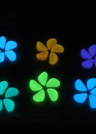 Светящиеся разноцветные камушки в аквариум - 10шт. (размер одного камня 1,5-2,5см)3 фото