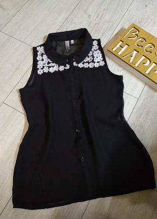 Блузка нарядна.