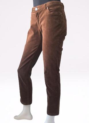 Зауженные вельветовые джинсы бренда maddison