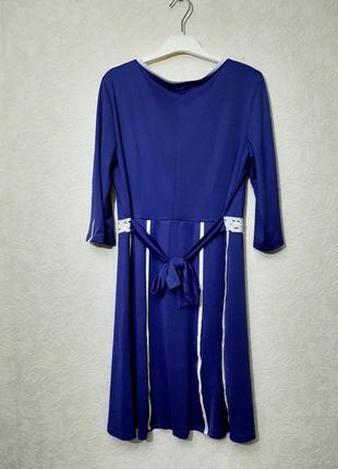 Красивое платье синее с белым кружевом с пояском стрейч эластик женское6 фото