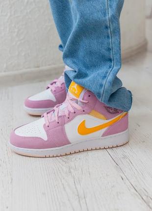 Кроссовки nike jordan 1 mid se gs 'arctic pink