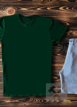 Мужская темно-зеленая футболка и мужские серые шорты / летние комплекты для мужчин1 фото