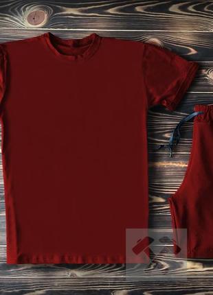 Мужская бордовая футболка и мужские бордовые шорты / летние комплекты для мужчин