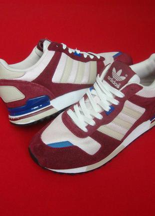 .кроссовки adidas zx 700 оригинал 39 размер