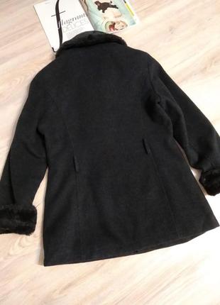 Натуральная шерсть тёплое пальто с мехом3 фото